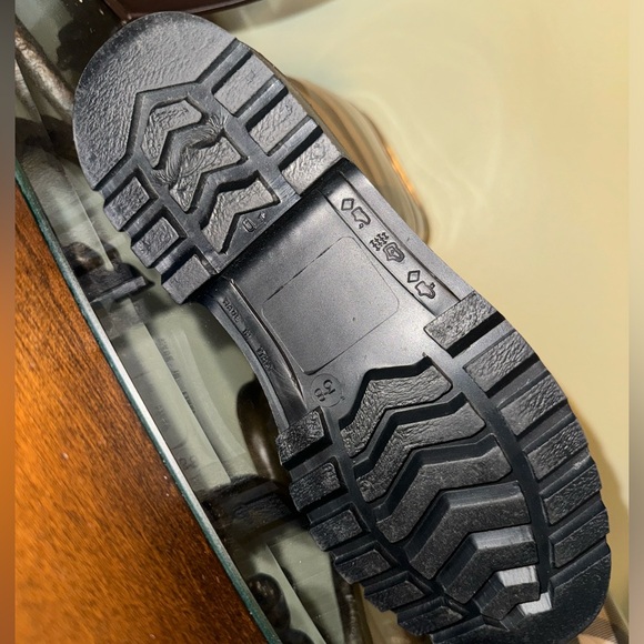 TALL CLASSIC BURBERRY RAIN BOOTS - Picture 3 of 14